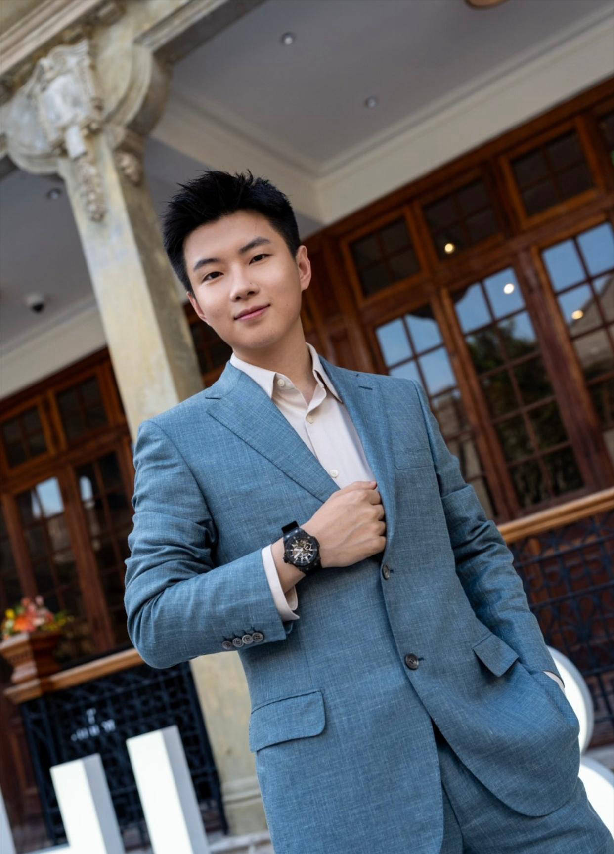 师沙特举办 师沙特举办